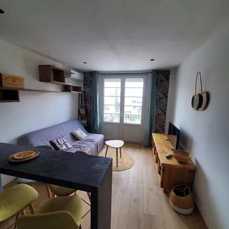 Apartament Bord De